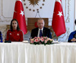 Cumhurbaşkanı Erdoğan gençlik temsilcileriyle buluştu