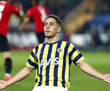 Fenerbahçe Emre Mor ile sözleşme yenileyip Eyüpspor'a kiraladı