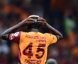 Galatasaray, tartışma yaratan şaibeli sponsorluk anlaşmasını askıya aldı