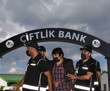 Çiftlik Bank adı altında kurduğu sanal dünyada 132 bin 222 kişiyi dolandıran Tosuncuk Mehmet Aydın’ın filmlere konu olabilecek öyküsü