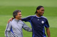 FB'li Mourinho'ya GS'li Drogba sahip çıktı: Irkçı değil