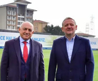 Gümüşdağ'dan Büyükekşi'ye: Türk futbolunun iyiliği için seçim haziran başında yapılmalı