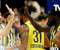 Fenerbahçe Beko yarın Final-Four'da final için parkede