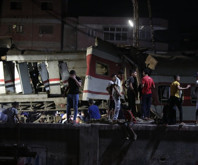 Mısır'da iki tren çarpıştı: 3 kişi öldü, 49 kişi yaralandı