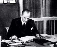 Atatürk'ün sevdiği bilim-kurgu yazarı kim, ölmeden önce okuduğu son şey neydi?