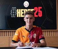 Galatasaray'da hayal kırıklığı... 9 milyon Euro’luk Elias Jelert yedek oldu