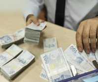 Bankacılık sektörünün kredi hacmi 15 trilyon lira oldu