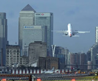 Uçuş rekorları kıran Londra City,Bristol ve Birmingham havalimanları satılıyor