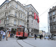 Türkiye-Portekiz Edebiyat Günleri Metrohan'da buluşmak için gün sayıyor