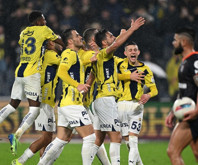 Fenerbahçe 2 maç sonra kazandı, Başakşehir'i 3-1 mağlup etti