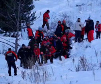 Palandöken Kayak Merkezi’nde çığ düştü, olay yerine çok sayıda ekip sevk edildi