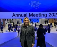 Limak Yönetim Kurulu Başkanı Ebru Özdemir, Davos’ta Mühendislik ve İnşaat Sanayi Grubu’nun başına getirilen ilk Türk ve kadın başkan oldu