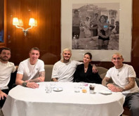 Mauro Icardi, İstanbul'a döner dönmez sevgilisini Muslera ve Torreira ile tanıştırdı