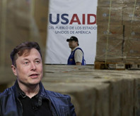 Musk'tan USAID'e suçlama:  'Kovid-19 gibi biyolojik silah araştırmalarını' finanse etti