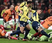 Şampiyonluk mücadelesinde Fenerbahçe ile berabere kalan Galatasaray +7 avantajlı