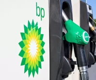 BP yenilenebilir enerjiyi reddedip petrol ve gaza yöneliyor