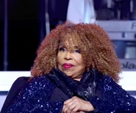 Grammy Ödüllü şarkıcı ve piyanist Roberta Flack, 88 yaşında hayatını kaybetti