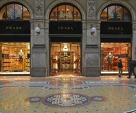 Prada'nın Versace’yi almak için teklif ettiği ücret belli oldu: 1,5 milyar euro