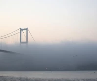 İstanbul Boğazı’nda gemi trafiği sis nedeniyle askıya alındı