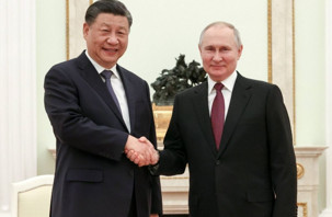 Putin, Çin Lideri Şi Cinping ile bir araya geldi