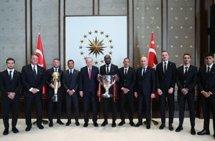 Beşiktaş'tan Cumhurbaşkanı Erdoğan'a ziyaret