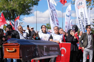 Aile hekimlerinden tabutlu miting