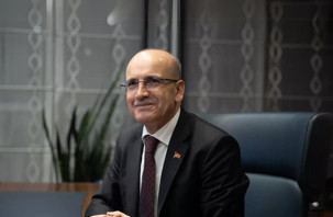 Bakan Şimşek, Riyad'a uçtu