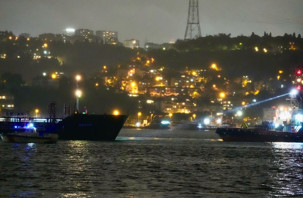 İstanbul Boğazı'nda gemi trafiği yeniden açıldı