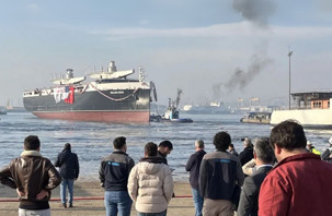 Koç Grubu’nun sahibi olduğu RMK Tersanesi, Fransız Neoliner için inşa ettiği dünyanın ilk yelkenli RoRo gemisini suya indirdi