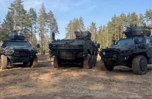 Türk zırhlıları Estonya'da, Otokar ve Nurol Makina teslimatı tamamladı