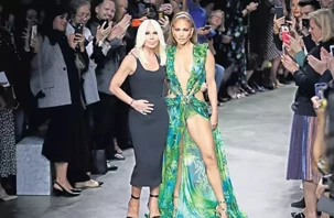 Donatella Versace satıştan önce komplo kurbanı mı