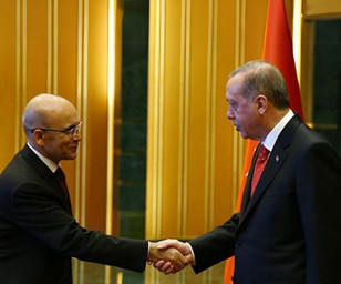 Hazine ve Maliye Bakanı Mehmet Şimşek: Dedikodulara itibar etmeyiniz
