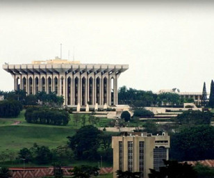 Kamerun’da Cumhurbaşkanlığı Sarayı'na hırsız girdiği tespit edildi