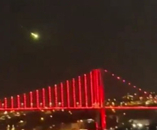 İstanbul'u heyecanlandıran gök olayında uzay çöpü ihtimali