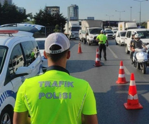 İstanbul'a yarın için uyarı: Bazı yollar trafiğe kapatılacak