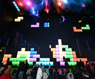 Tetris oyunu 40 yaşına özel Londra'da dev ekranda oynandı