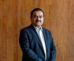 Hintli milyarder Gautam Adani'ye dolandırıcılık suçlaması