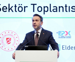 Bakan Bayraktar: 2025'te elektrik dağıtımda cesur ve ezber bozacak kararlar alınacak