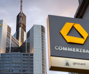 Almanya’nın önde gelen bankalarından Commerzbank, binlerce kişiyi işten çıkarmaya hazırlanıyor