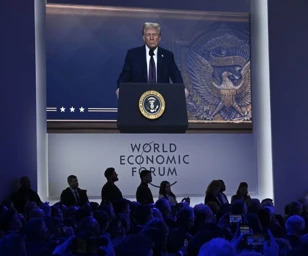 Davos Zirvesi'nde konuşan ABD Başkanı Donald Trump'tan iş dünyasına hem destek hem tehdit