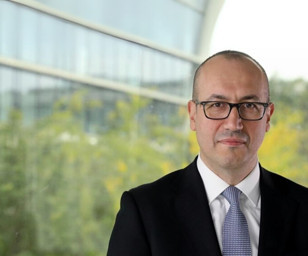 BBVA CEO'su Onur Genç: Türkiye'de enflasyon düşerse çok iyi sonuçlar elde edeceğiz