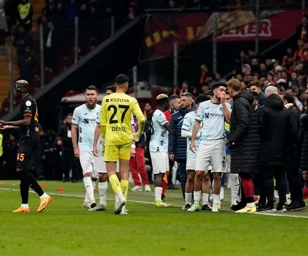 Türkiye Futbol Federasyonu, Galatasaray maçında sahadan çekilen Adana Demirspor'a puan silme cezası verdi