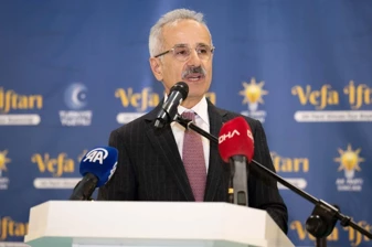 Ulaştırma Bakanı Uraloğlu: Ankara'yı yüksek hızlı trenle İzmir'e bağlayacağız