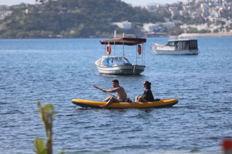 Muğla'da yaz günü havası: Sahillerde yoğunluk yaşanıyor