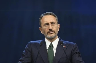 Fahrettin Altun: Cumhurbaşkanımızın hukukunu koruyacağız