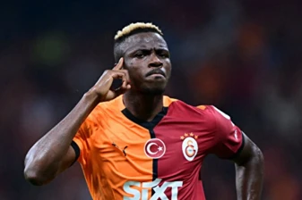 Osimhen Galatasaray'da kalmak için şart koydu