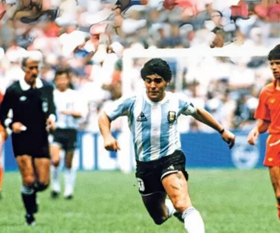 Diego Maradona’nın forması satışa çıkıyor