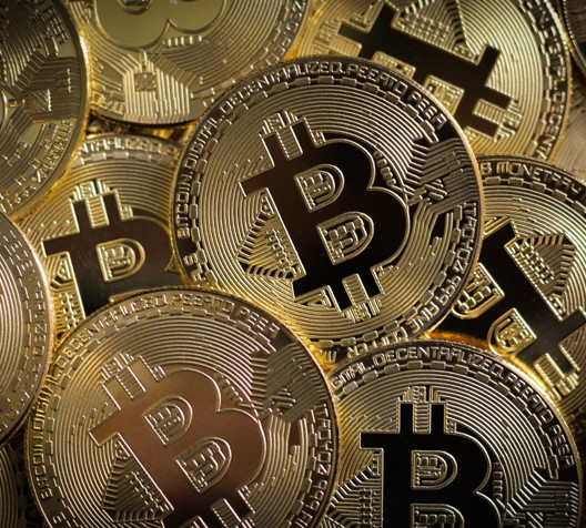 Bitcoin'in fiyatı 61 bin doları geçti