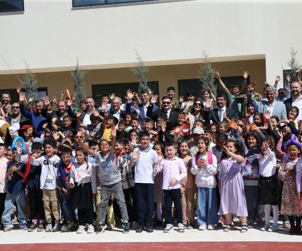 Enerjisa Atatürk İlkokulu Hatay'da açıldı
