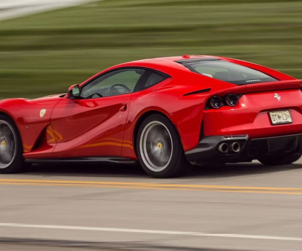 Ferrari yeni modeli F167'yi piyasaya sürüyor